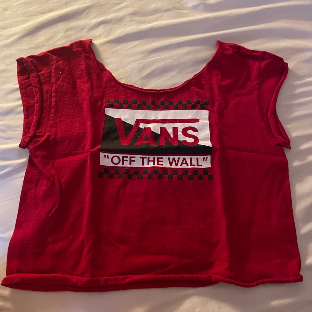 Red cuts van shirt
